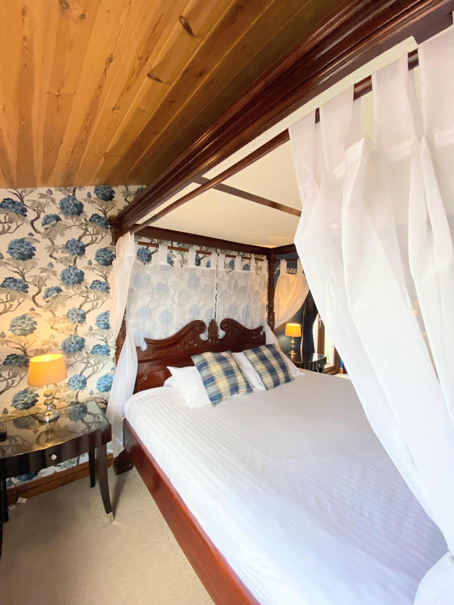 הוילה Kelty Lomond 5 With Private Hot Tub - Fife - Loch Leven - Lomond Hills - Pet Friendly מראה חיצוני תמונה