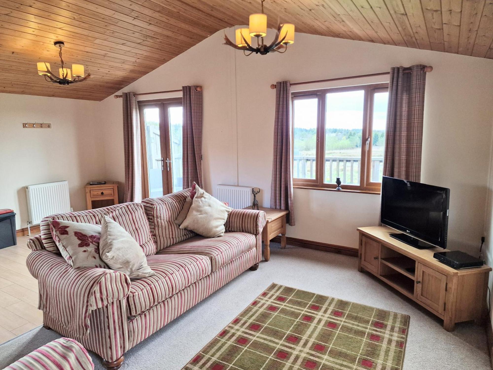הוילה Kelty Lomond 5 With Private Hot Tub - Fife - Loch Leven - Lomond Hills - Pet Friendly מראה חיצוני תמונה